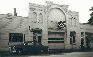 Downtown Pontiac Garage